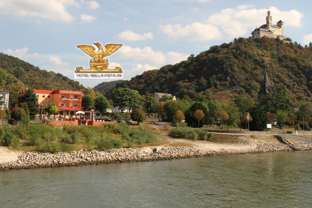 Marksburg, Rhein und Hotel Panorama